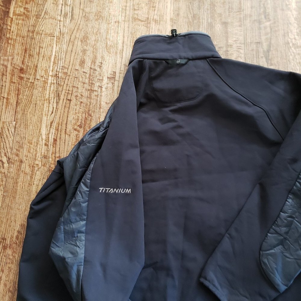 Columbia Jacket - Picture 4 of 6